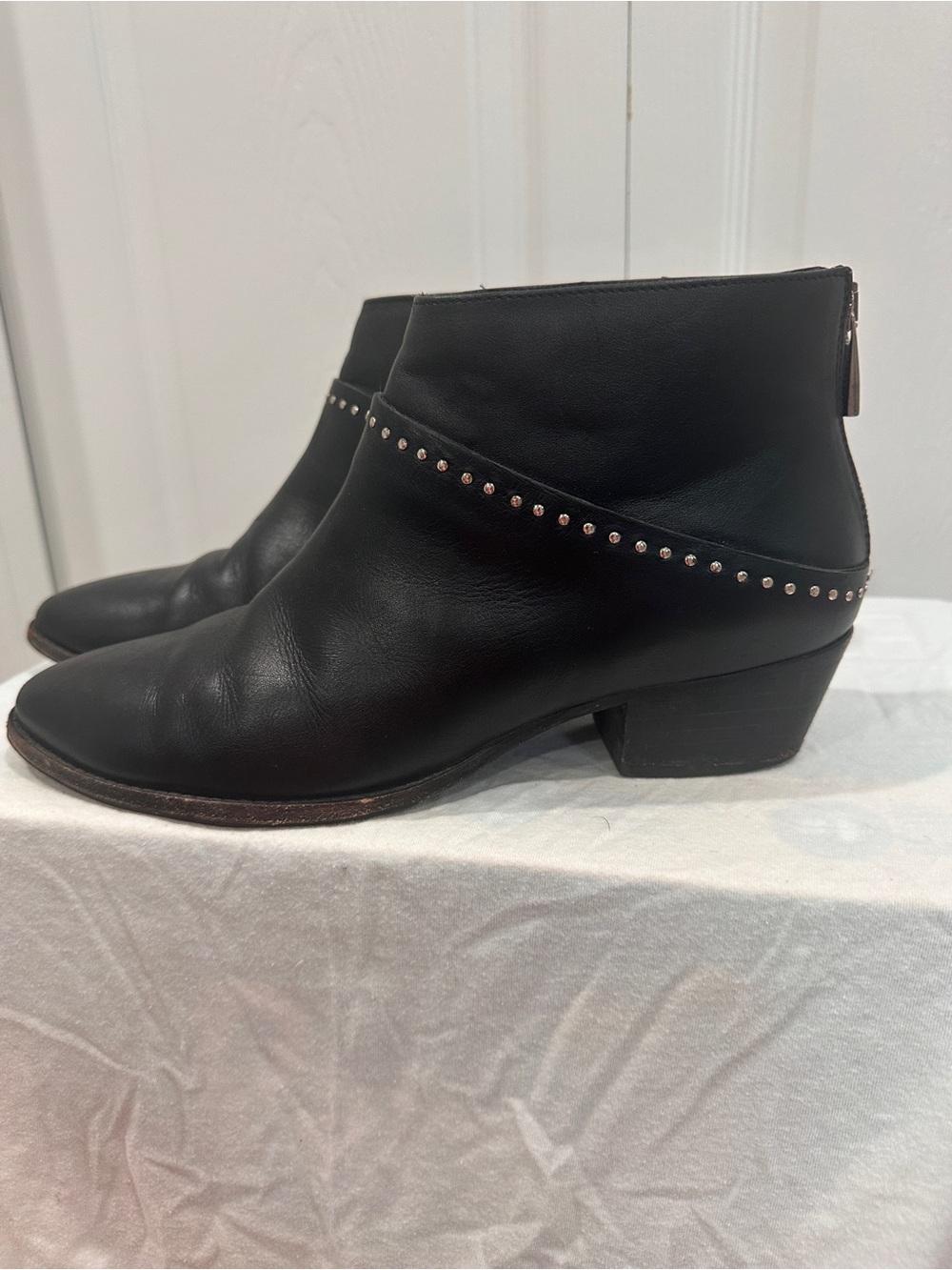 Thursday Boot Co. Downtown Black Studded Leather Ankle Booties Size 8.5